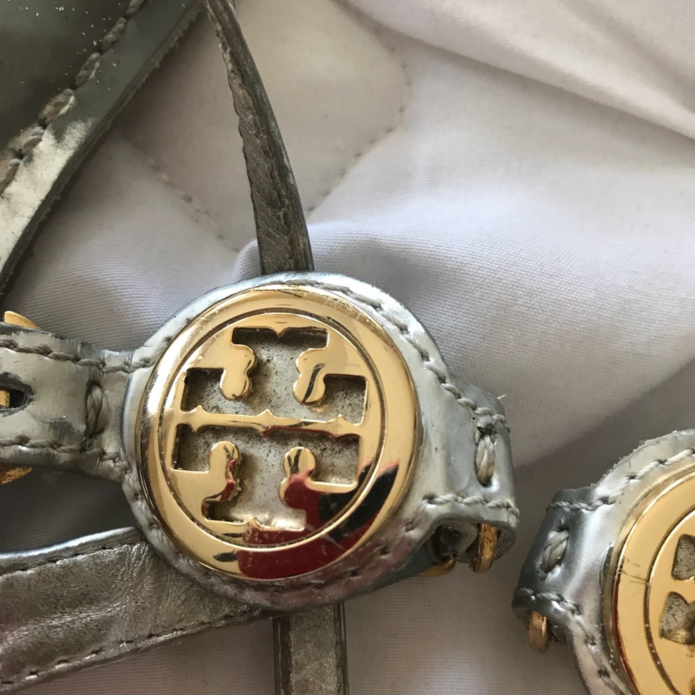 Tory Burch Metallic thong sandals
